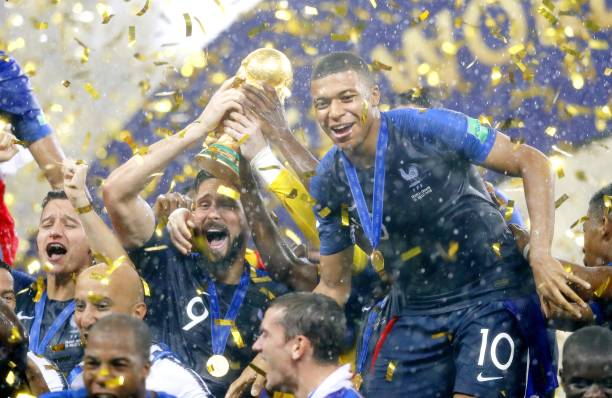 半场凌厉的 半场凌厉的